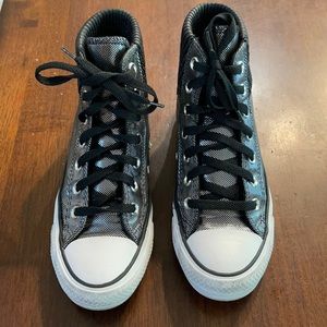 Womens size 6.5 Converse Silver high tops